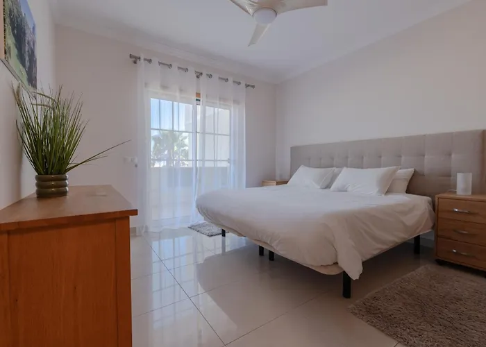 Condo-pool Walk To The By Algarve Dream Holidays Albufeira