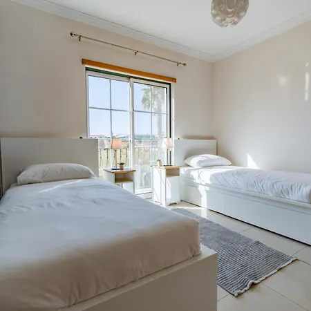 Condo-pool Walk To The By Algarve Dream Holidays شقة *